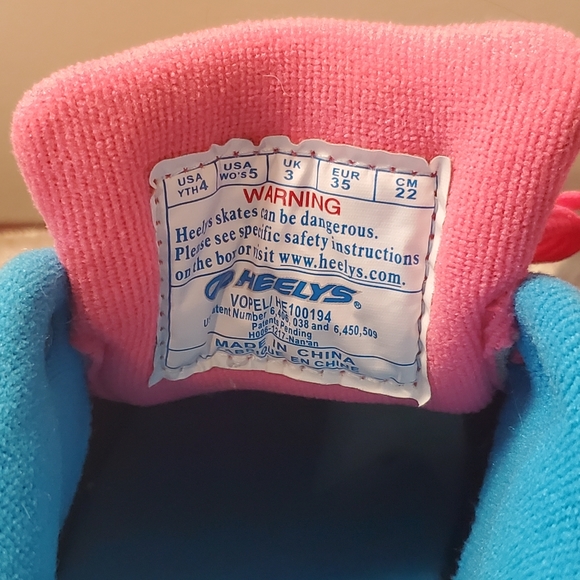 NWOT Heelys youth roller shoes - Picture 4 of 9